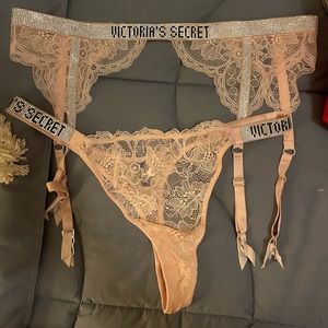 NWOT Victoria's Secret set